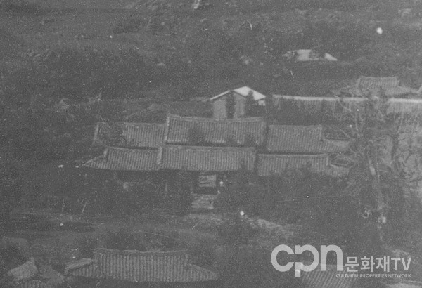 1915년 삼척도호부 객사 모습(사진=문화재청)